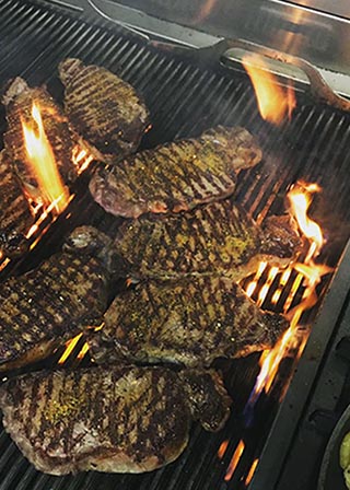 Großes Barbecue bei uns.